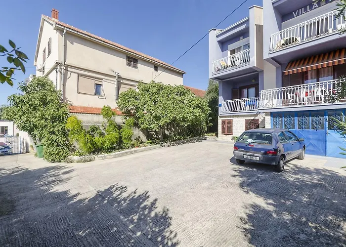 Franciska Apartment *